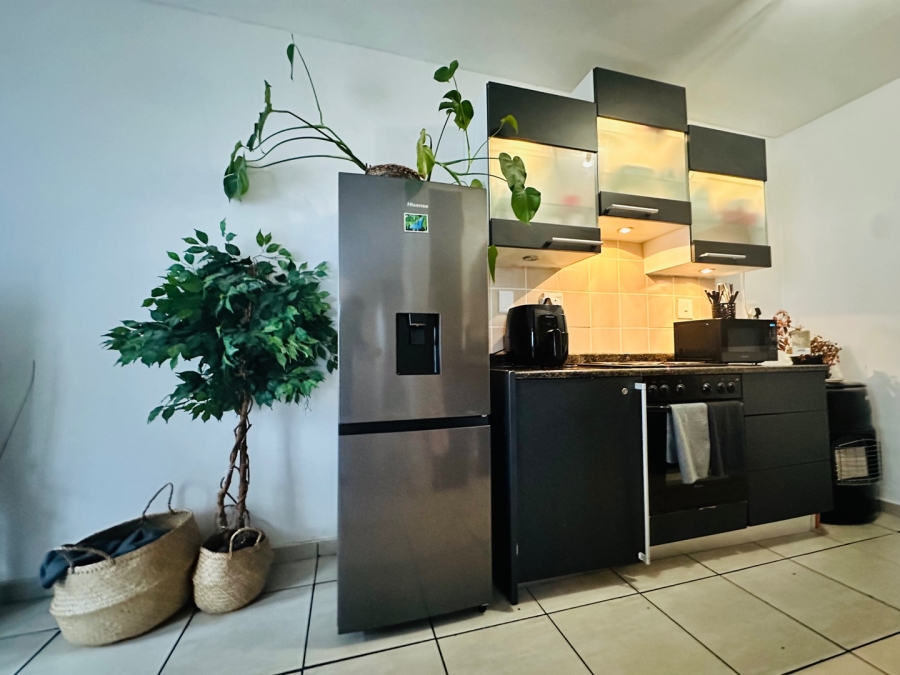 2 Bedroom Property for Sale in Parklands Western Cape